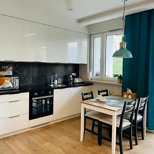 https://apartament-port-zeran.warsawhotelspoland.com